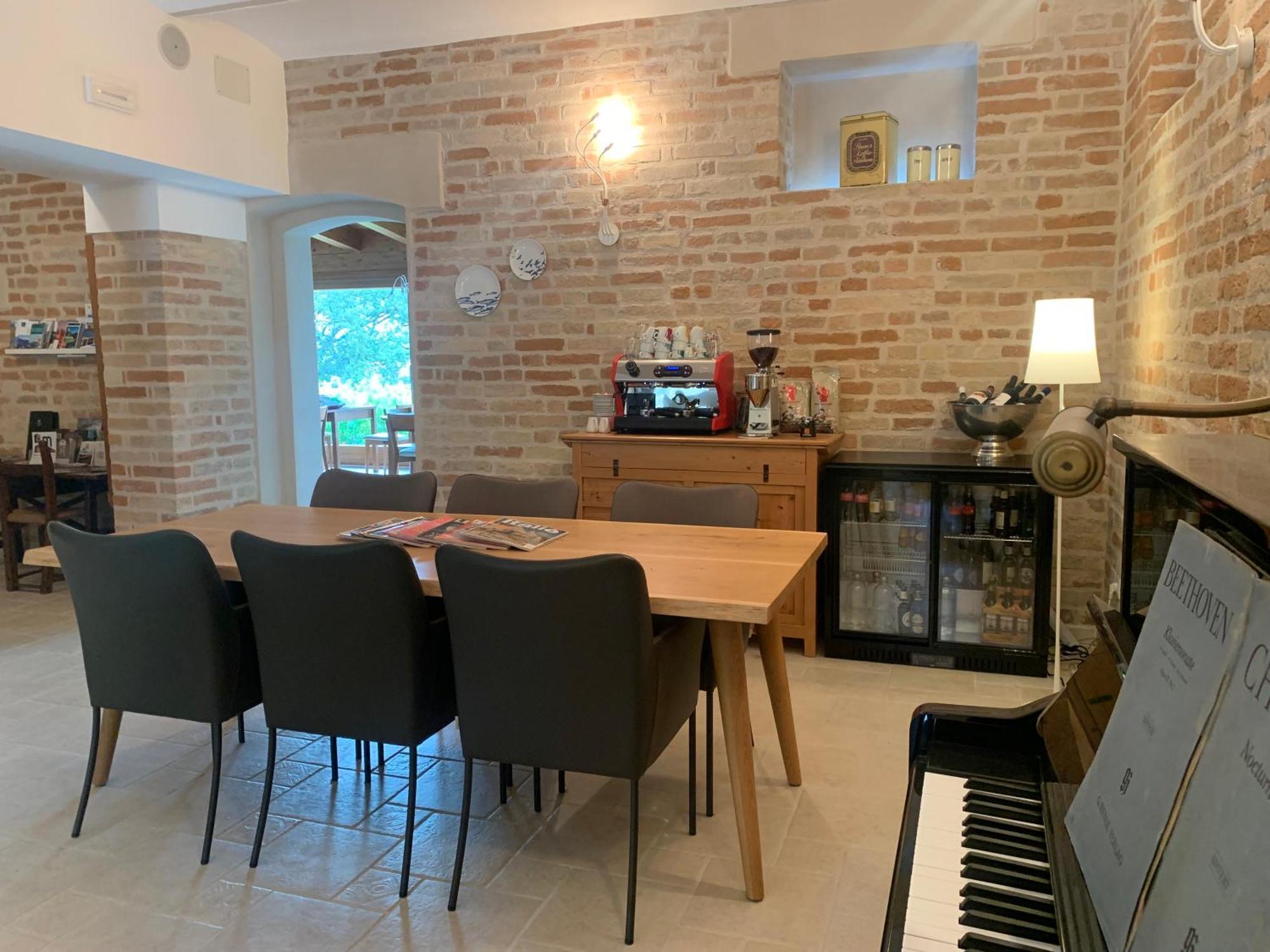 Monte San Pietrangeli Gastronomic B&B Carlocarla מראה חיצוני תמונה