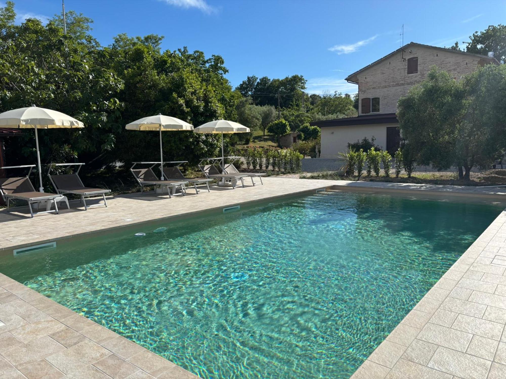 Monte San Pietrangeli Gastronomic B&B Carlocarla מראה חיצוני תמונה